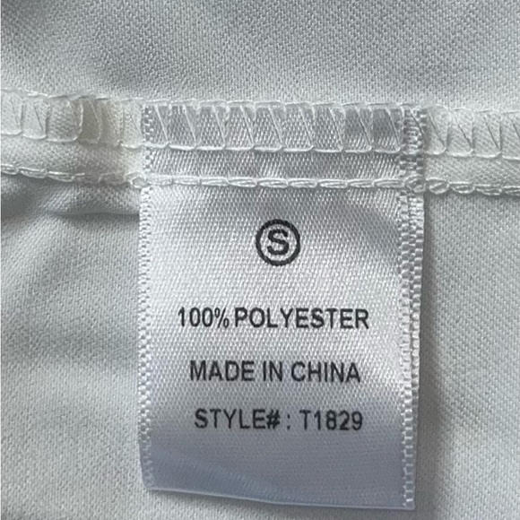 Fashion Nova Tie Front Top Off White Satin V Neck Crop Shirt Size Small - Picture 6 of 8